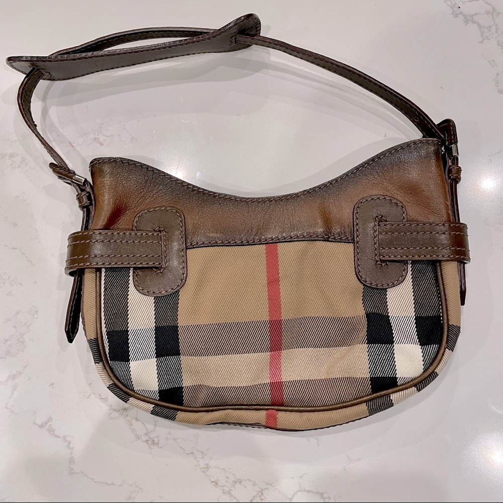 Burberry bag - Picture 3 of 5